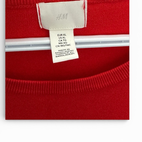 H&M Bold Red Knit Top - Picture 3 of 4